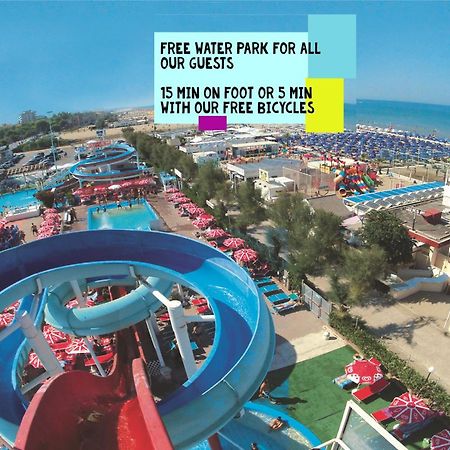 Hotel Giorg - Waterpark Included Ріміні Екстер'єр фото